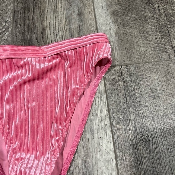 Dippin Daisys Pink High Cut Bikini Bottoms - Picture 2 of 11